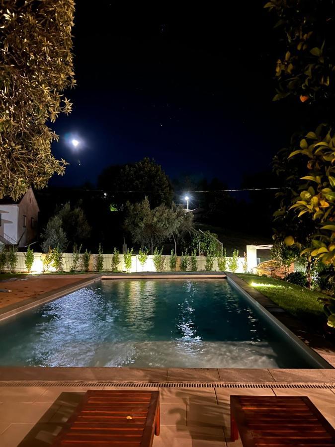Casa Bizarra Villa Castanheira de Pera Exterior photo