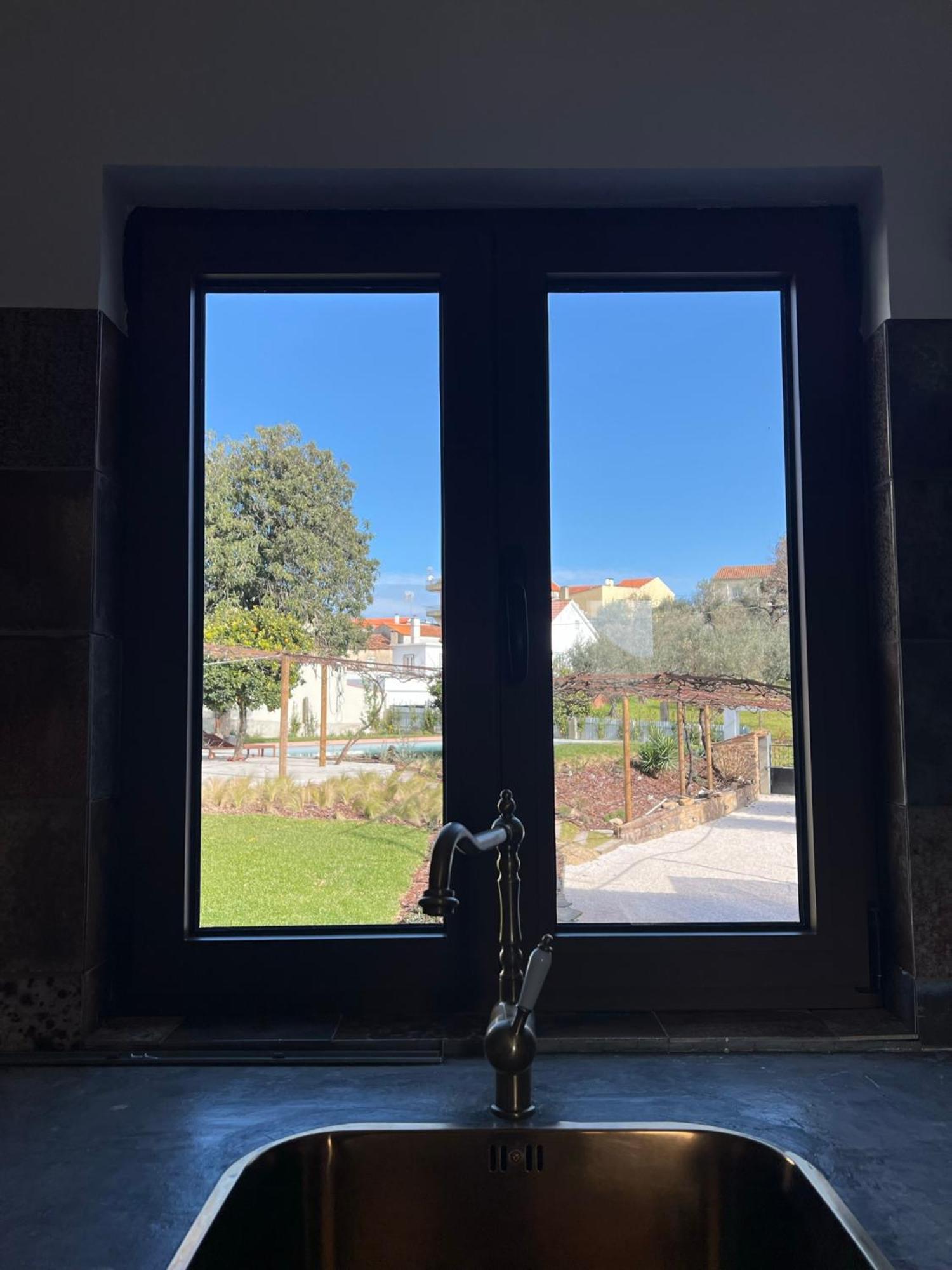Casa Bizarra Villa Castanheira de Pera Room photo